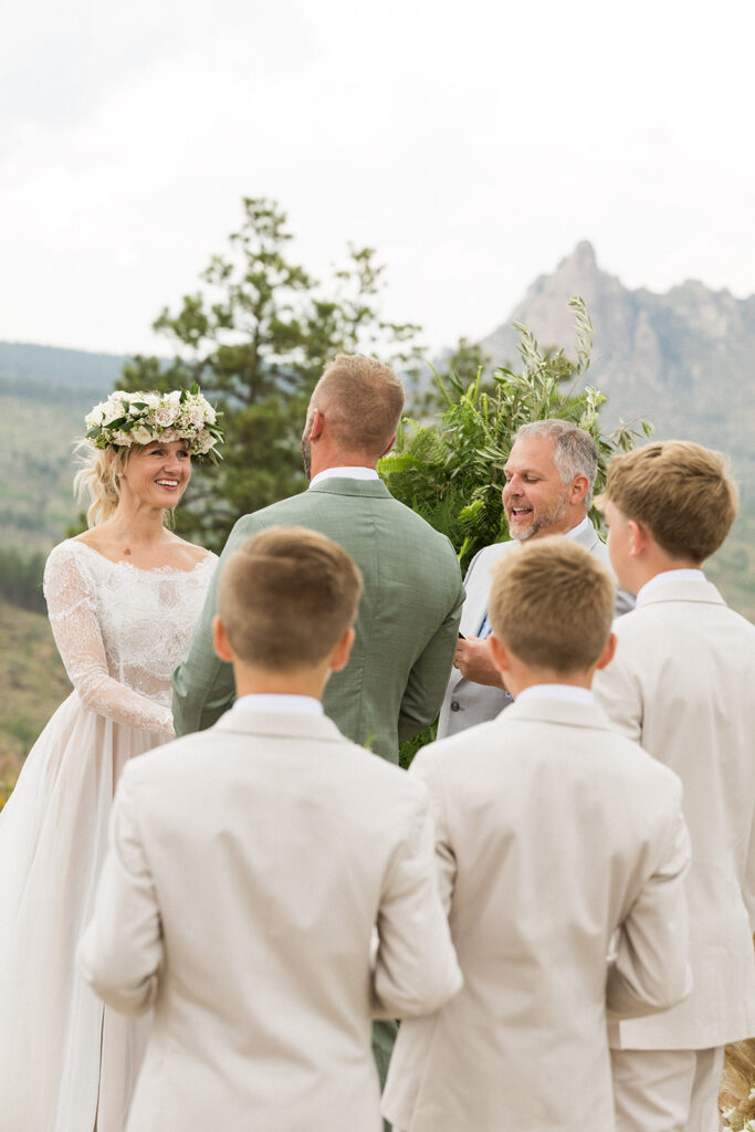 A Pikes Peak Ranch wedding ceremony in Colorado