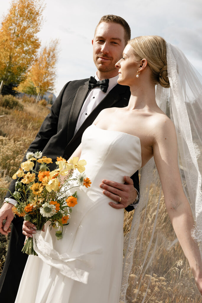 Fall foliage wedding portraits in Silverthorne, Colorado