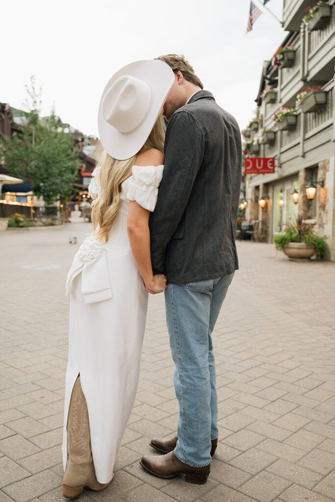 Colorado wedding weekend welcome party