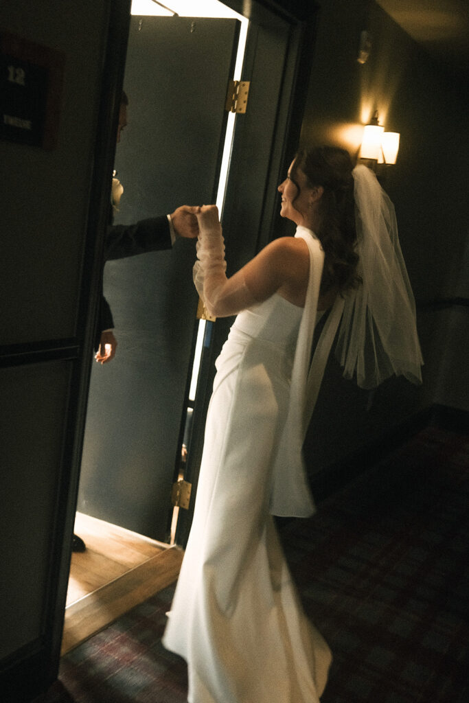 Editorial and moody hotel wedding photos 